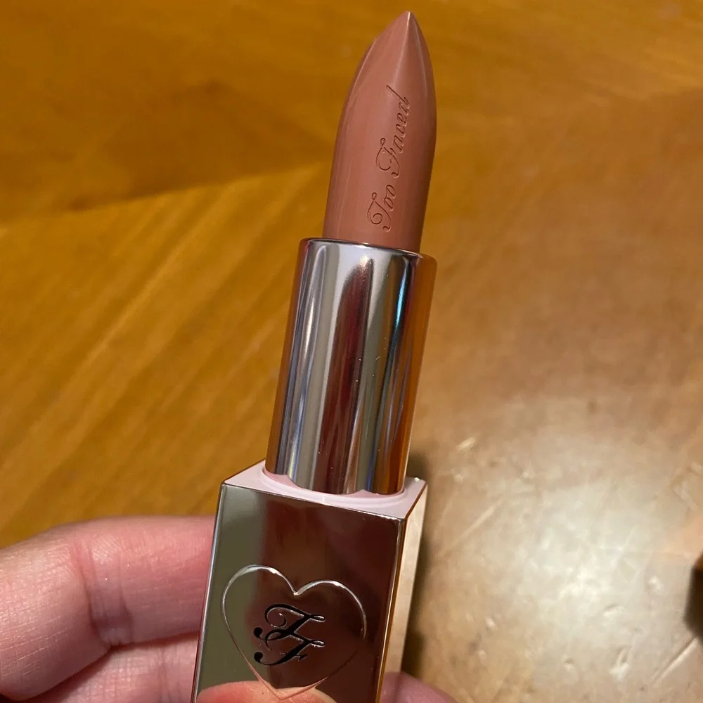 Too Faced Lady Bold Em-Power Pigment Lipstick